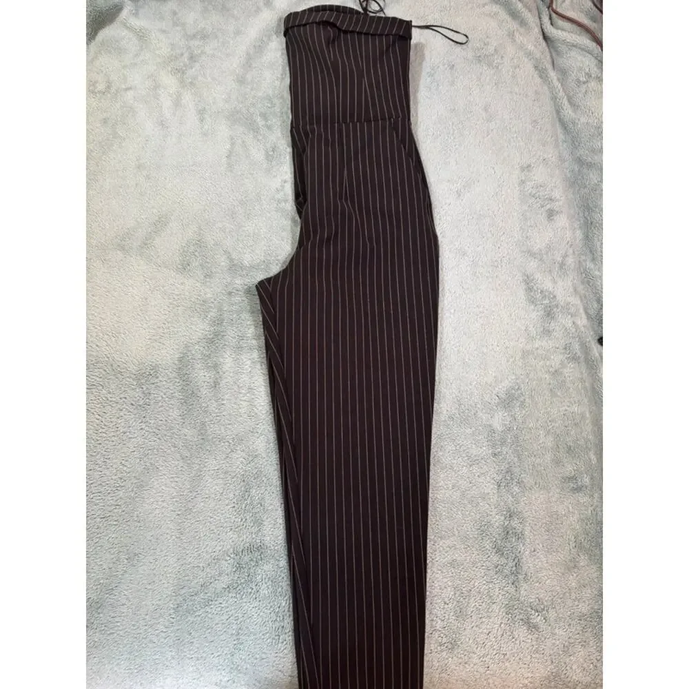 Express Black Pinstripe Women's Jumpsuit Size US 10 Made in Vietnam - Picture 7 of 9